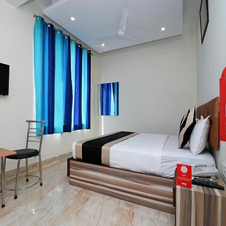 Oyo 12754 Hotel The Best